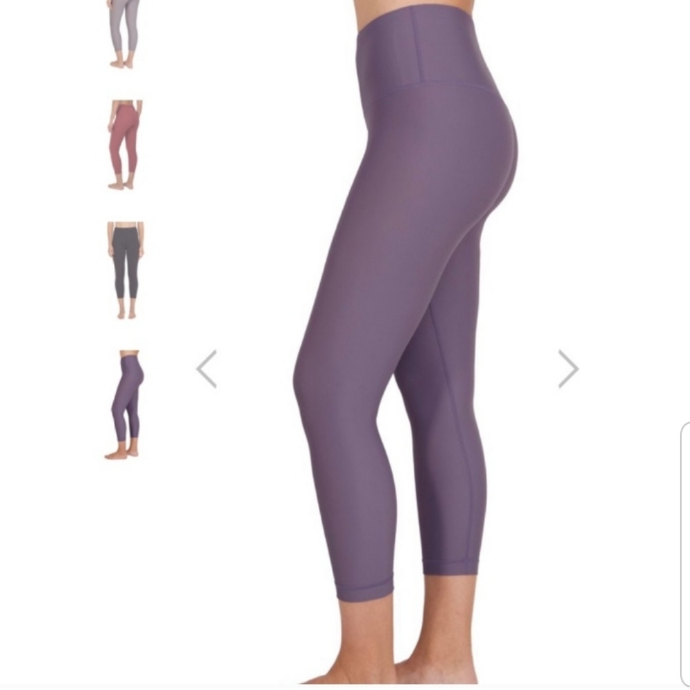 Purple Shiny Leggings 💜